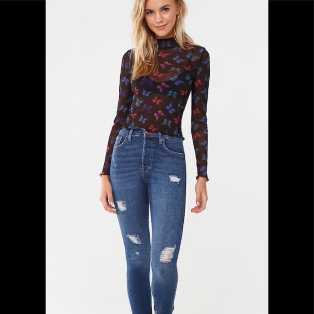 High Rise Distressed Jeans - Picture 3 of 9